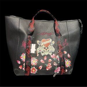❤️Ed Hardy Black “Love Kills Slowly” Large Tote/Weekender Bag❤️NWT